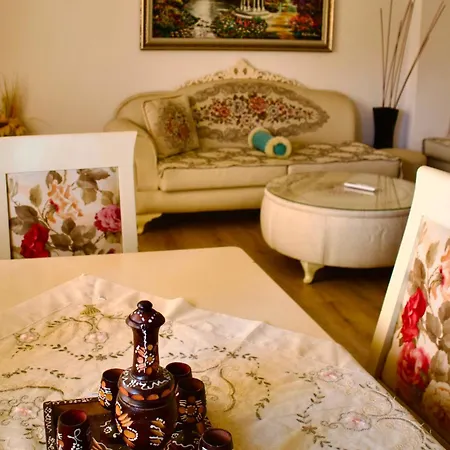 Osho Apartamento Tirana